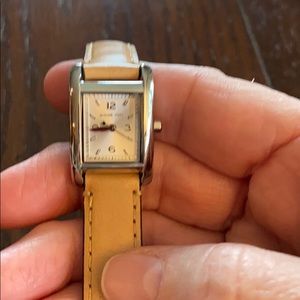Tan Michael Kors genuine leather Watch😻 like new!